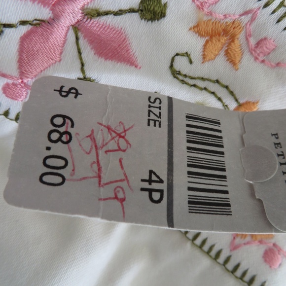 NWT Talbots White Pants with Floral Waistband 4P - Picture 6 of 8